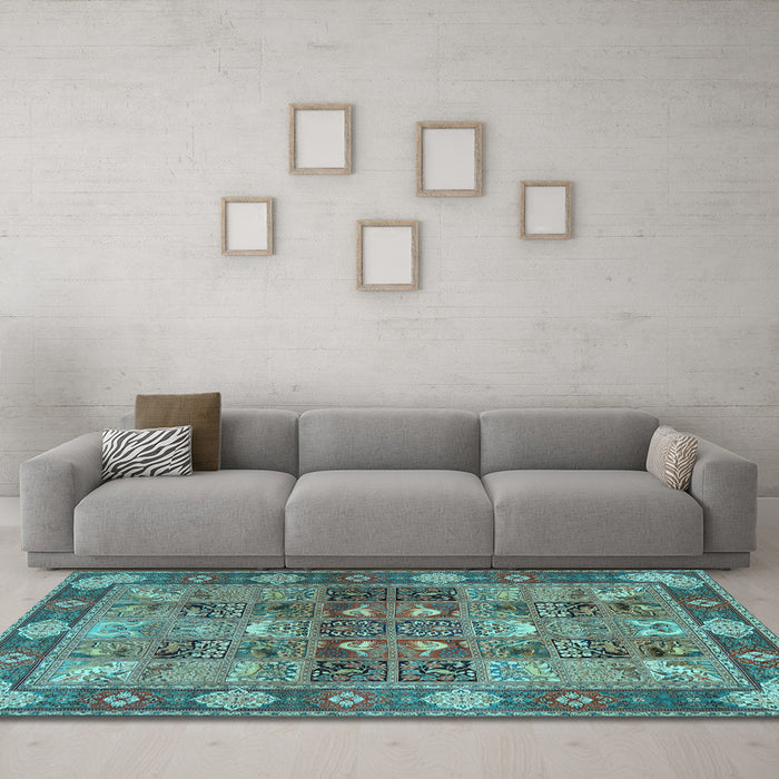 Machine Washable Persian Light Blue Traditional Rug in a Living Room, wshtr1894lblu