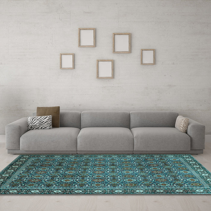 Machine Washable Persian Light Blue Traditional Rug in a Living Room, wshtr1895lblu