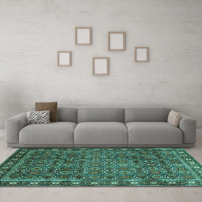 Machine Washable Persian Turquoise Traditional Area Rugs in a Living Room,, wshtr1895turq