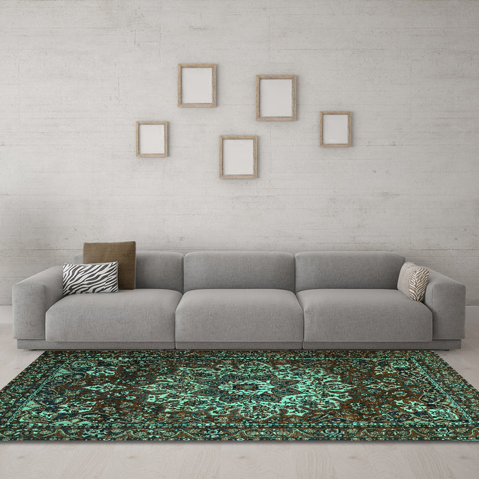Machine Washable Persian Turquoise Traditional Area Rugs in a Living Room,, wshtr1896turq