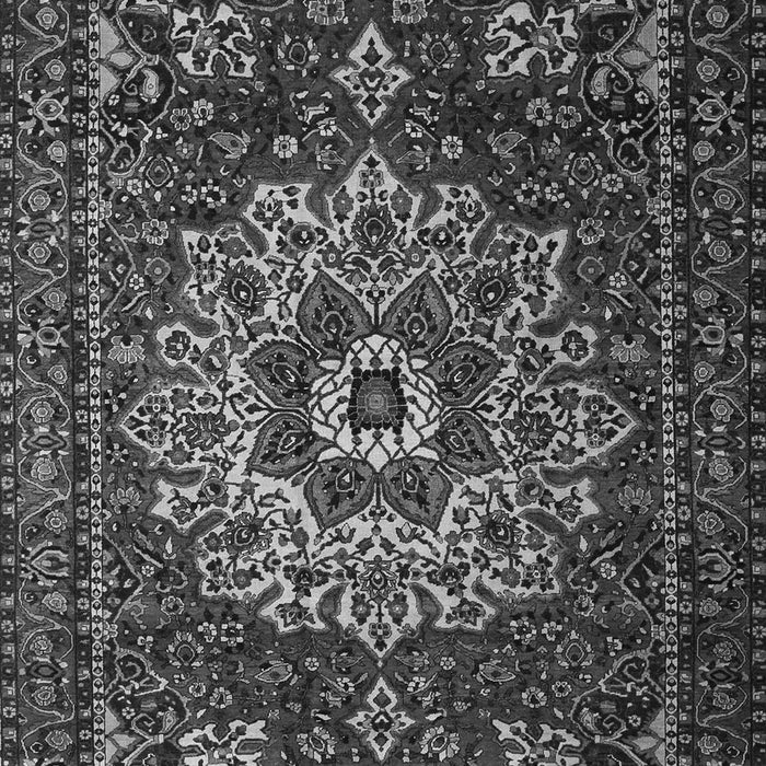 Serging Thickness of Machine Washable Persian Gray Traditional Rug, wshtr1896gry
