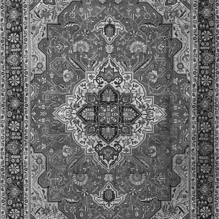 Serging Thickness of Machine Washable Persian Gray Traditional Rug, wshtr1897gry