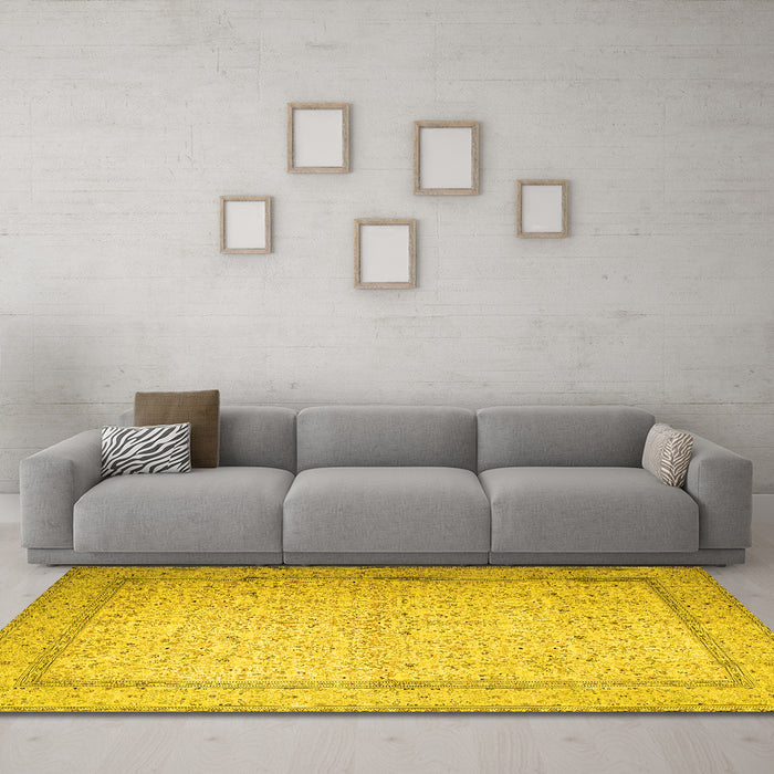 Machine Washable Persian Yellow Traditional Rug in a Living Room, wshtr1900yw