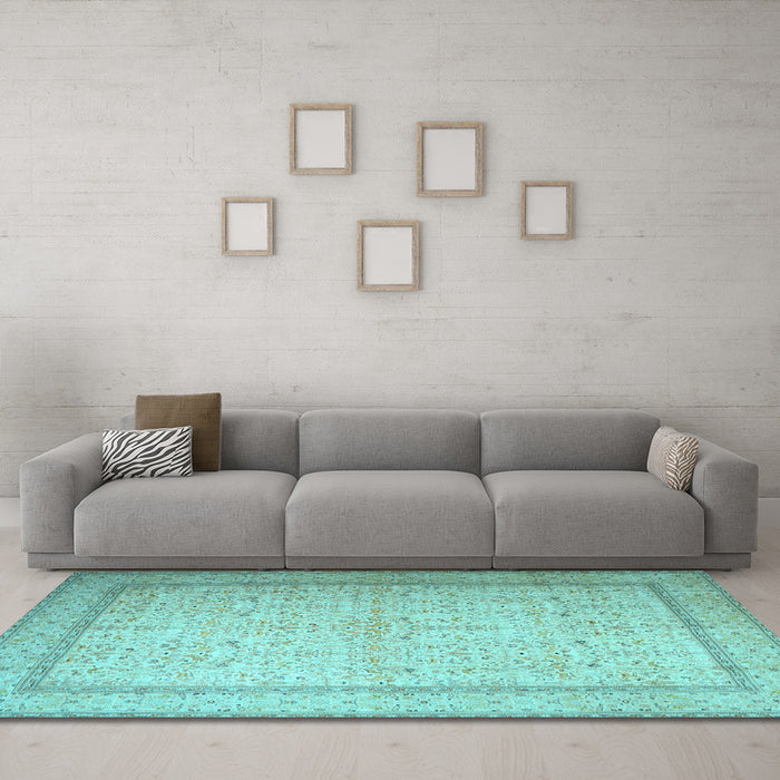 Machine Washable Persian Light Blue Traditional Rug in a Living Room, wshtr1900lblu