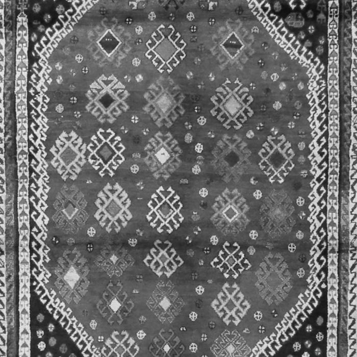 Serging Thickness of Machine Washable Persian Gray Traditional Rug, wshtr1906gry