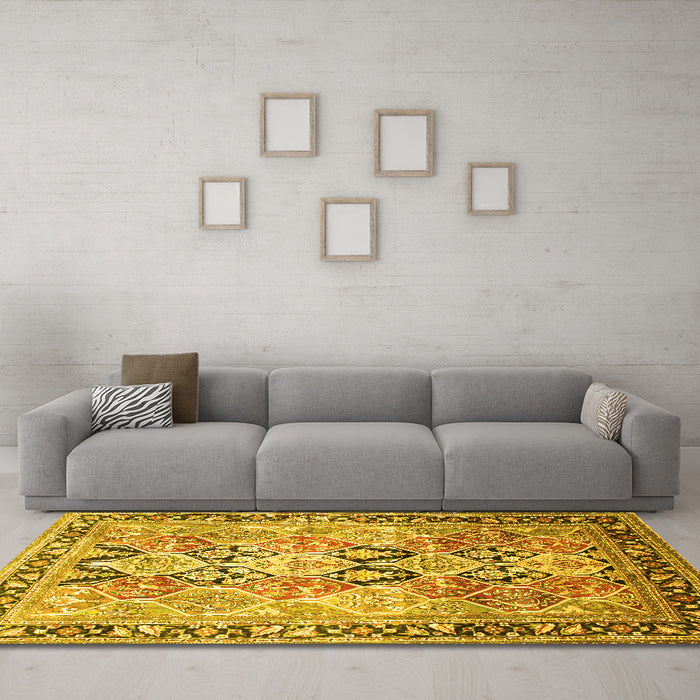 Machine Washable Persian Yellow Traditional Rug in a Living Room, wshtr190yw