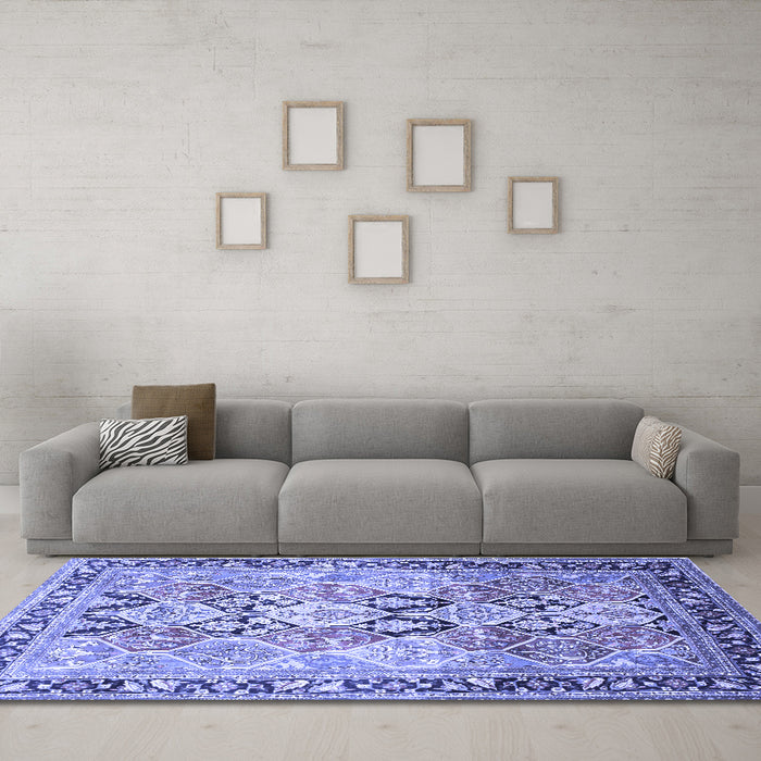Machine Washable Persian Blue Traditional Rug in a Living Room, wshtr190blu
