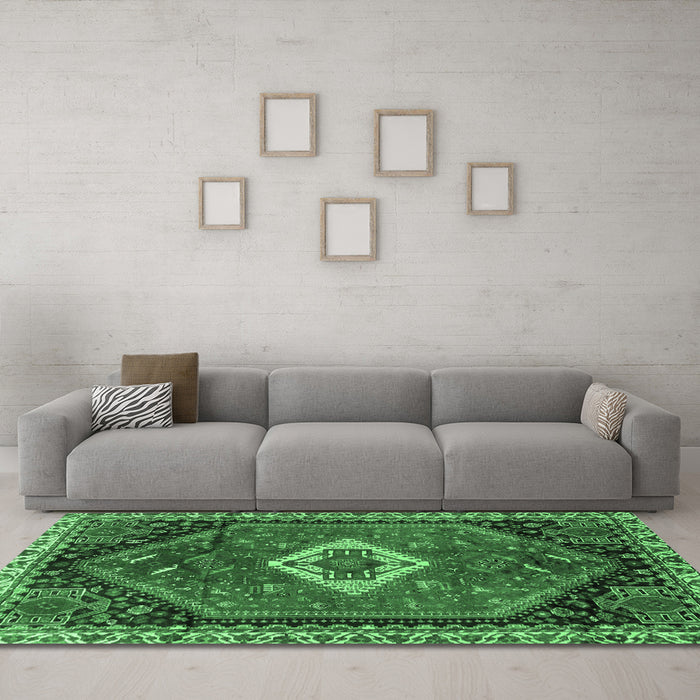 Machine Washable Persian Emerald Green Traditional Area Rugs in a Living Room,, wshtr1911emgrn