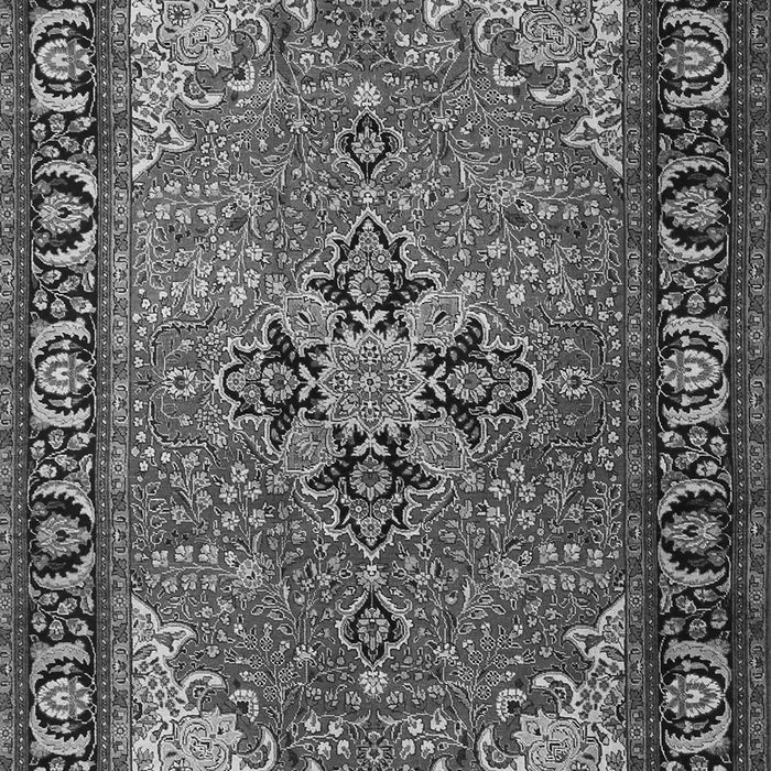 Serging Thickness of Machine Washable Persian Gray Traditional Rug, wshtr1914gry