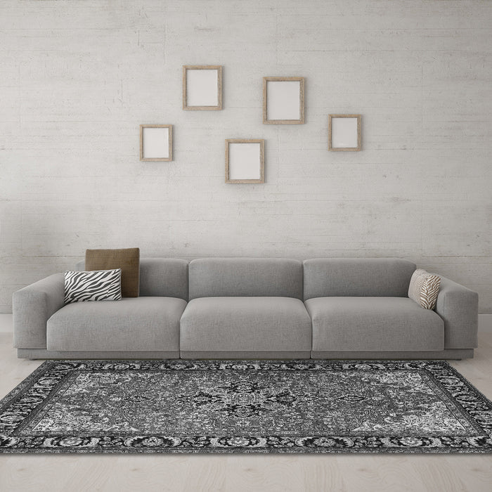 Machine Washable Persian Gray Traditional Rug in a Living Room,, wshtr1914gry