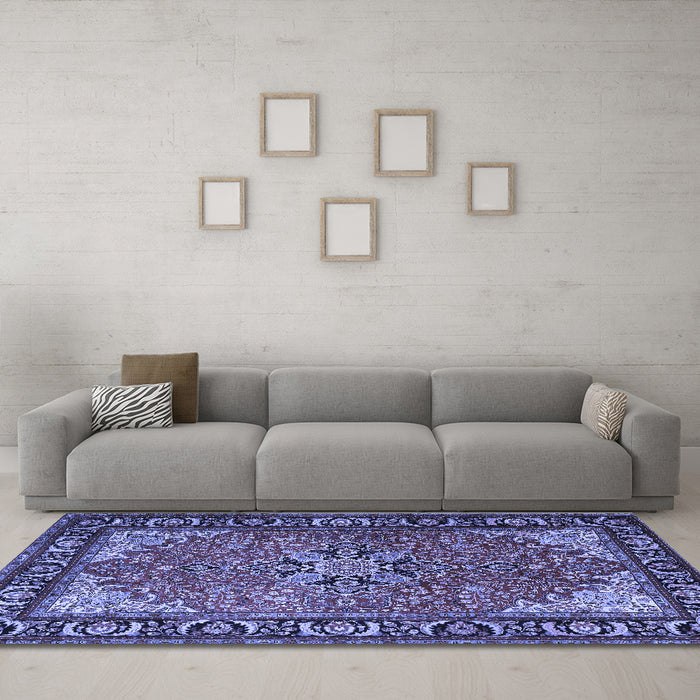 Machine Washable Persian Blue Traditional Rug in a Living Room, wshtr1914blu