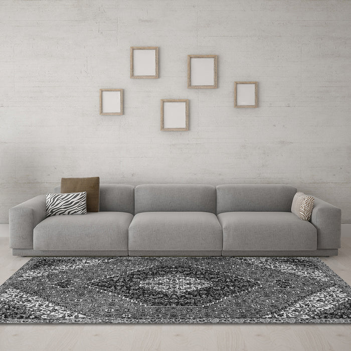 Machine Washable Persian Gray Traditional Rug in a Living Room,, wshtr1916gry