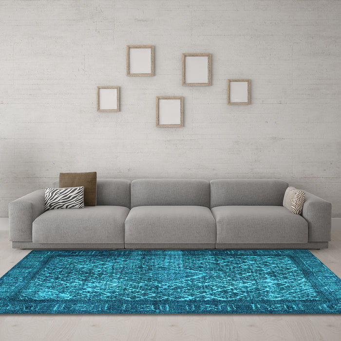Machine Washable Persian Light Blue Traditional Rug in a Living Room, wshtr1917lblu
