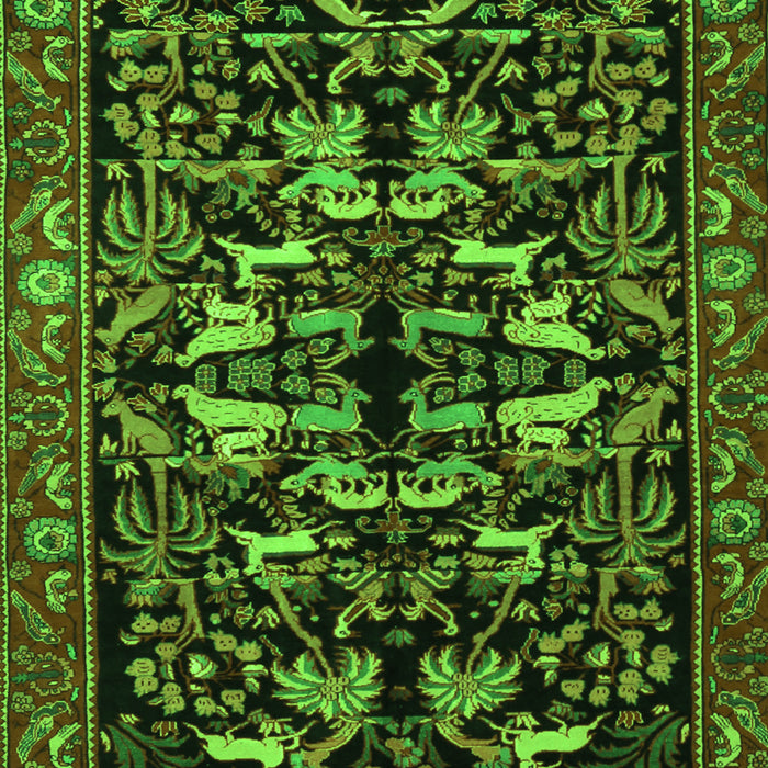 Serging Thickness of Machine Washable Animal Green Traditional Area Rugs, wshtr1920grn