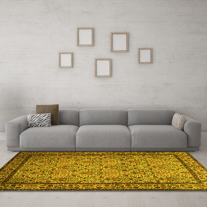 Machine Washable Persian Yellow Traditional Rug in a Living Room, wshtr1921yw