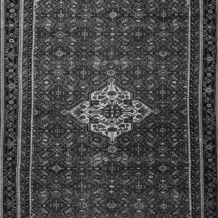 Serging Thickness of Machine Washable Persian Gray Traditional Rug, wshtr1925gry
