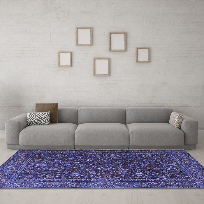Machine Washable Persian Blue Traditional Rug in a Living Room, wshtr1930blu