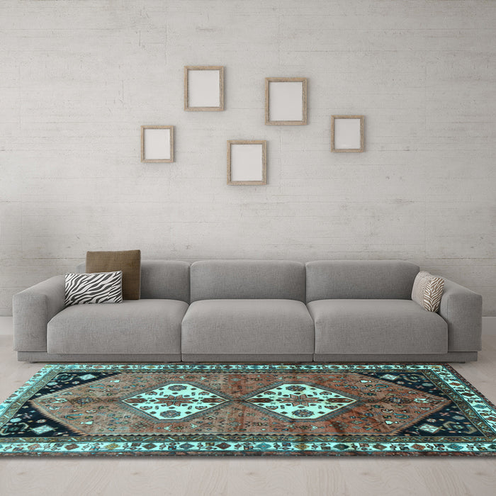 Machine Washable Persian Light Blue Traditional Rug in a Living Room, wshtr1932lblu