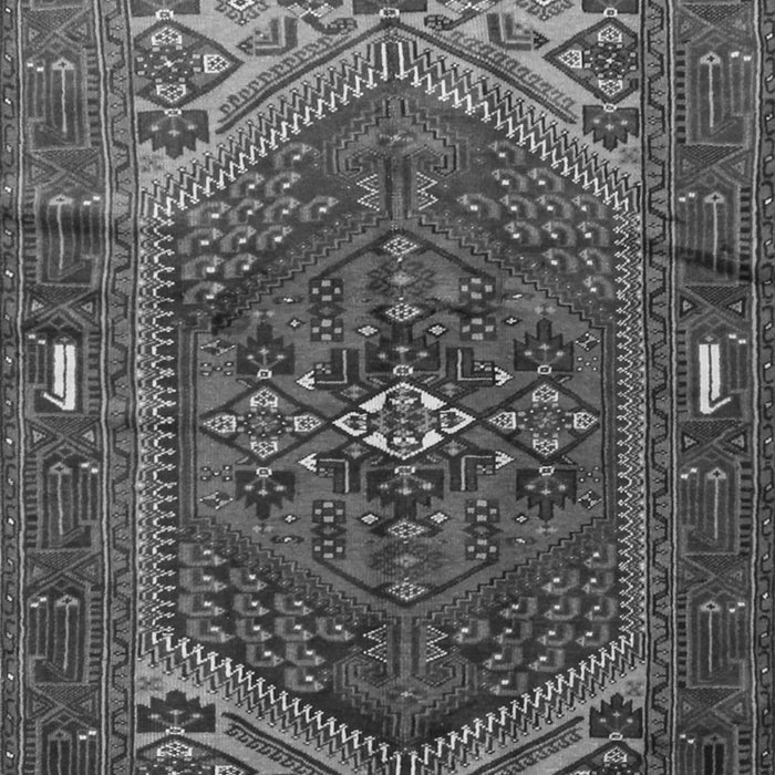 Serging Thickness of Machine Washable Persian Gray Traditional Rug, wshtr1933gry