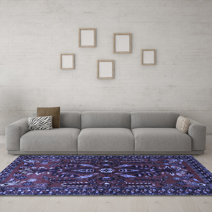 Machine Washable Persian Blue Traditional Rug in a Living Room, wshtr1935blu
