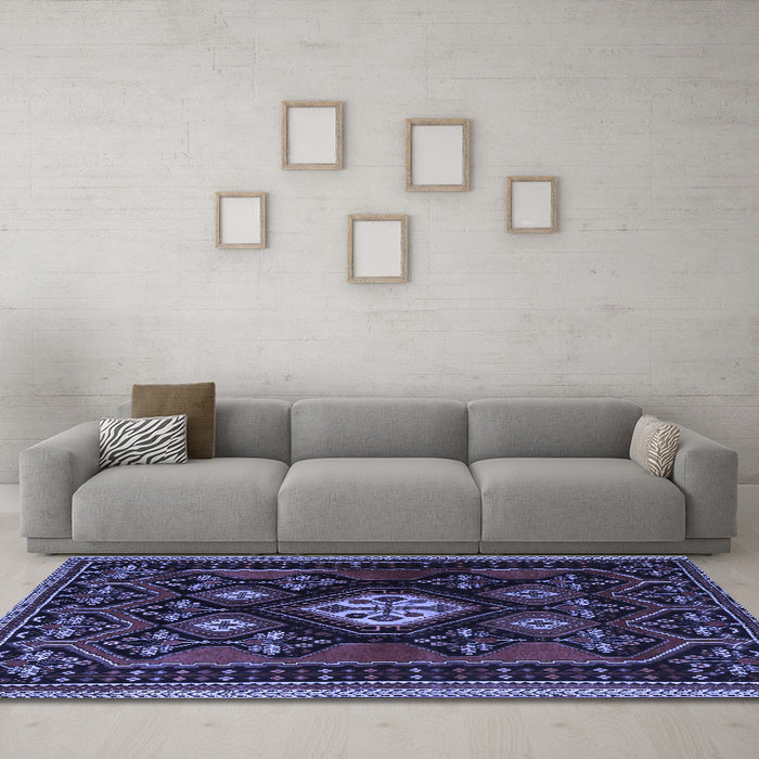Machine Washable Persian Blue Traditional Rug in a Living Room, wshtr1936blu
