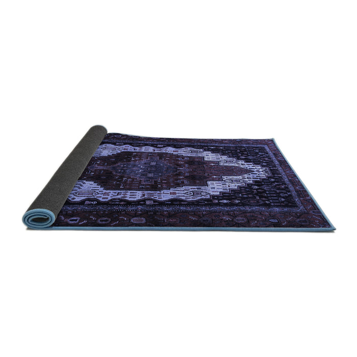 Sideview of Persian Blue Traditional Rug, tr1939blu