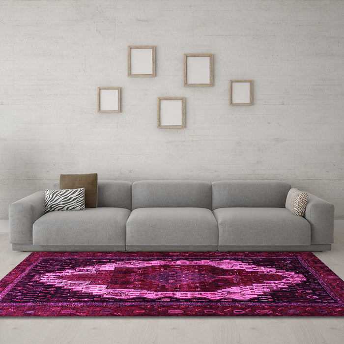 Machine Washable Persian Pink Traditional Rug in a Living Room, wshtr1939pnk