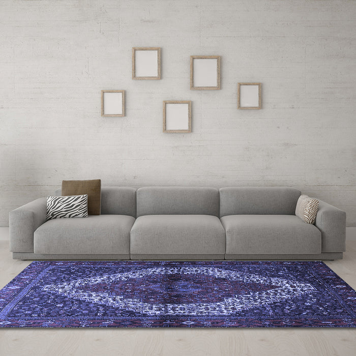 Machine Washable Persian Blue Traditional Rug in a Living Room, wshtr1943blu