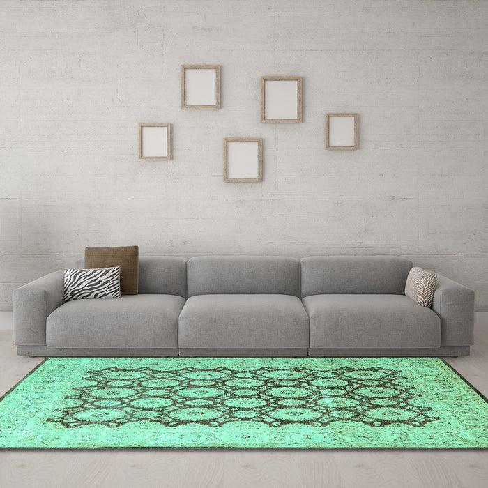 Machine Washable Persian Turquoise Traditional Area Rugs in a Living Room,, wshtr1947turq