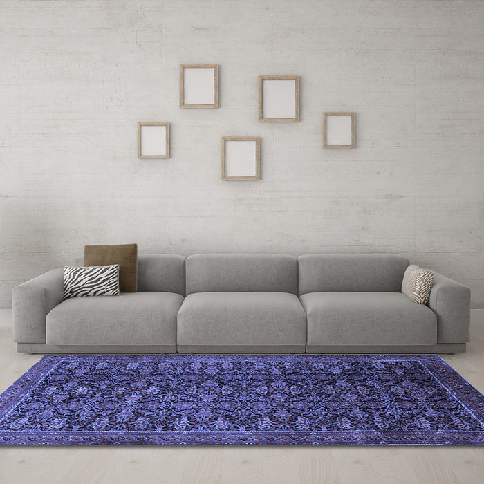 Machine Washable Persian Blue Traditional Rug in a Living Room, wshtr1948blu