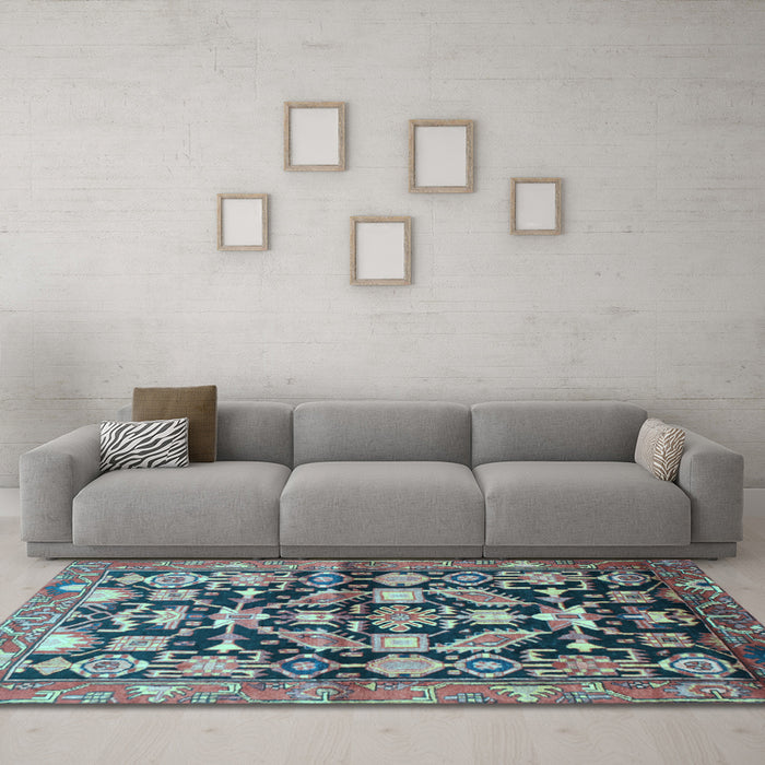Machine Washable Persian Light Blue Traditional Rug in a Living Room, wshtr194lblu