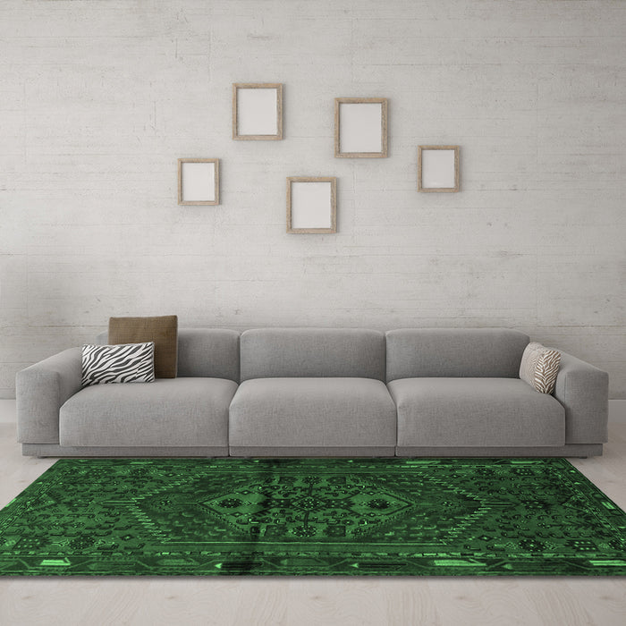 Machine Washable Persian Emerald Green Traditional Area Rugs in a Living Room,, wshtr1953emgrn