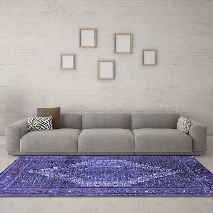 Machine Washable Medallion Blue Traditional Rug in a Living Room, wshtr1954blu
