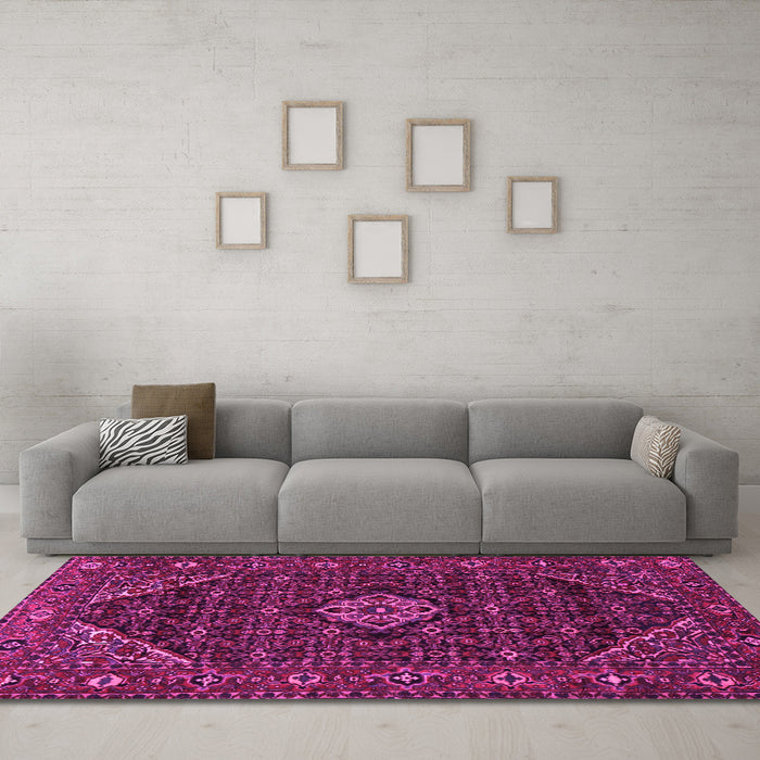 Machine Washable Persian Pink Traditional Rug in a Living Room, wshtr1958pnk