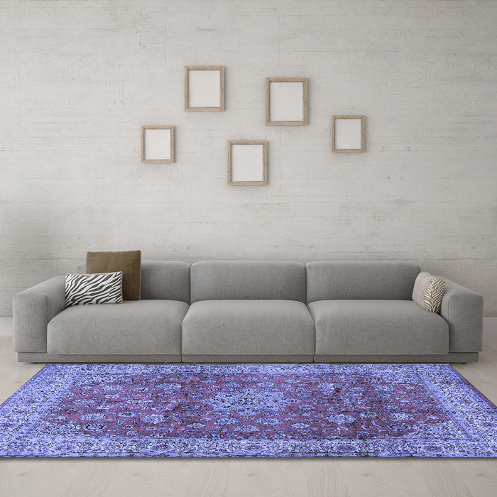 Machine Washable Medallion Blue Traditional Rug in a Living Room, wshtr1961blu