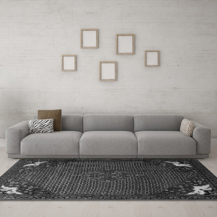 Machine Washable Persian Gray Traditional Rug in a Living Room,, wshtr1964gry