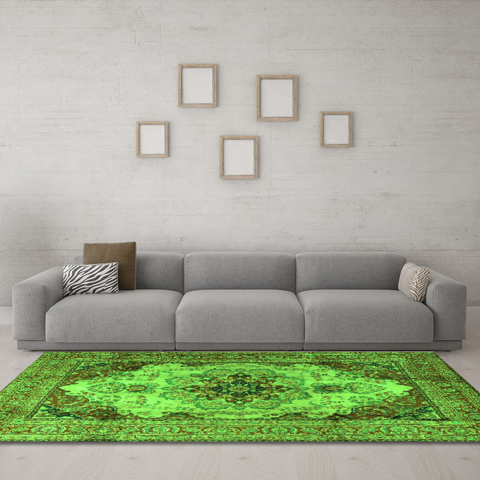 Machine Washable Persian Green Traditional Area Rugs in a Living Room,, wshtr1965grn
