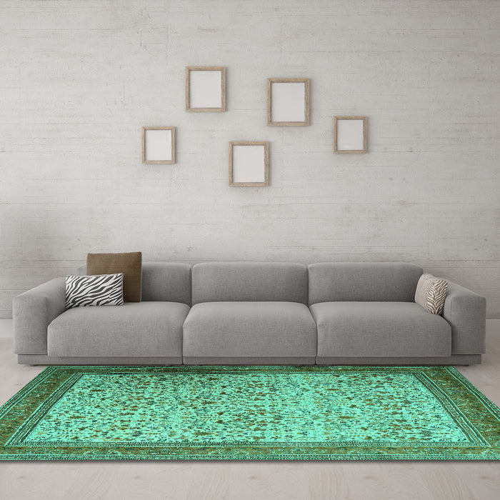 Machine Washable Persian Turquoise Traditional Area Rugs in a Living Room,, wshtr1968turq