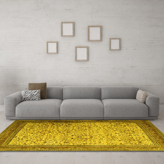 Machine Washable Persian Yellow Traditional Rug in a Living Room, wshtr1968yw