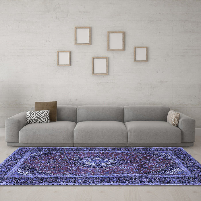 Machine Washable Persian Blue Traditional Rug in a Living Room, wshtr1971blu