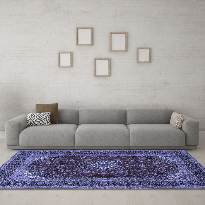Machine Washable Persian Blue Traditional Rug in a Living Room, wshtr1972blu