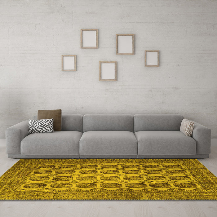 Machine Washable Southwestern Yellow Country Rug in a Living Room, wshtr1973yw