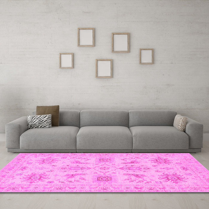 Machine Washable Persian Pink Traditional Rug in a Living Room, wshtr1975pnk