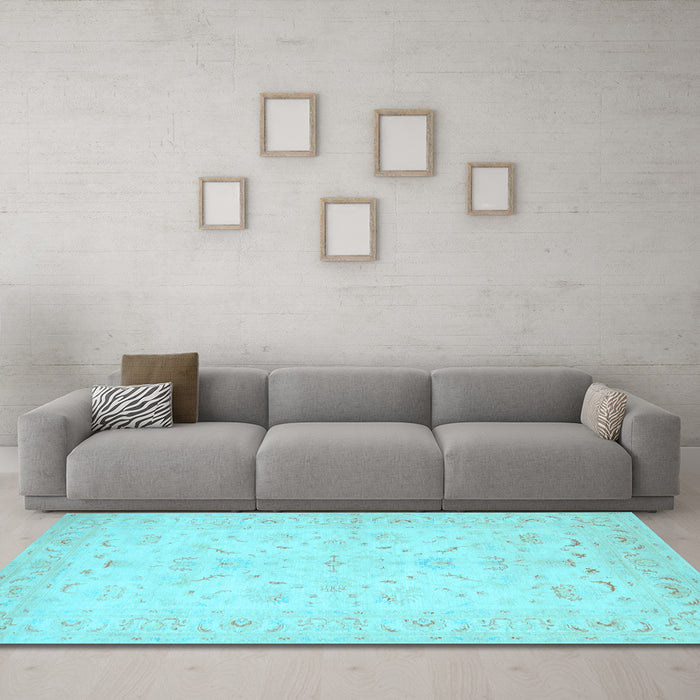 Machine Washable Persian Light Blue Traditional Rug in a Living Room, wshtr1977lblu