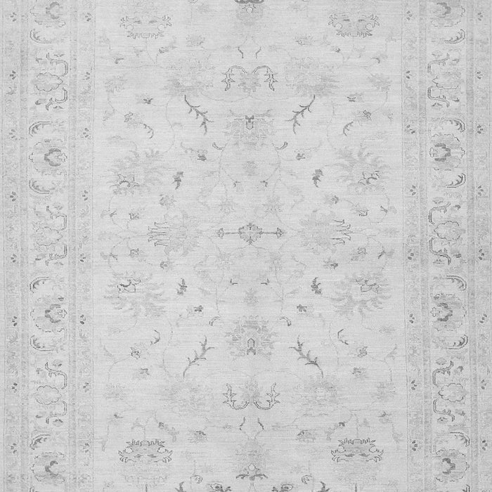 Serging Thickness of Machine Washable Persian Gray Traditional Rug, wshtr1977gry