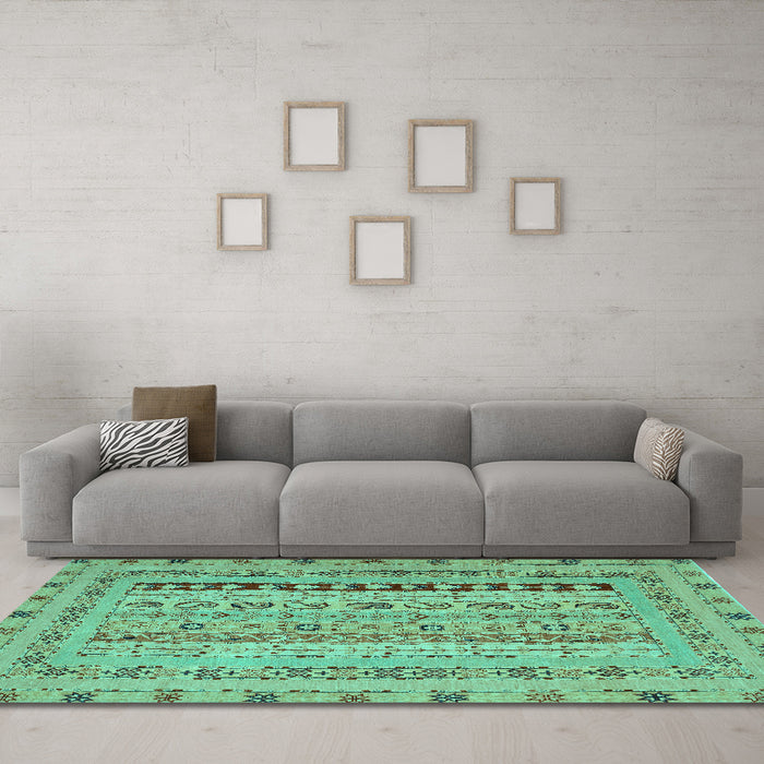 Machine Washable Persian Turquoise Traditional Area Rugs in a Living Room,, wshtr1978turq