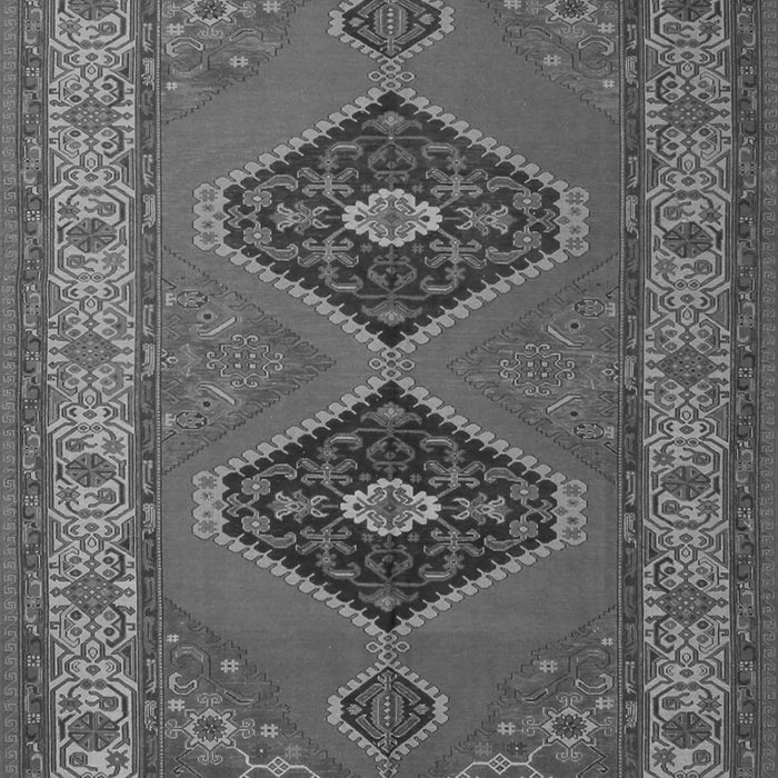 Serging Thickness of Machine Washable Persian Gray Traditional Rug, wshtr1979gry
