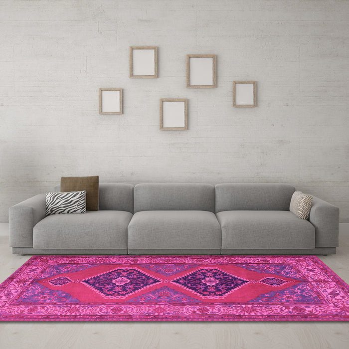 Machine Washable Persian Pink Traditional Rug in a Living Room, wshtr1979pnk