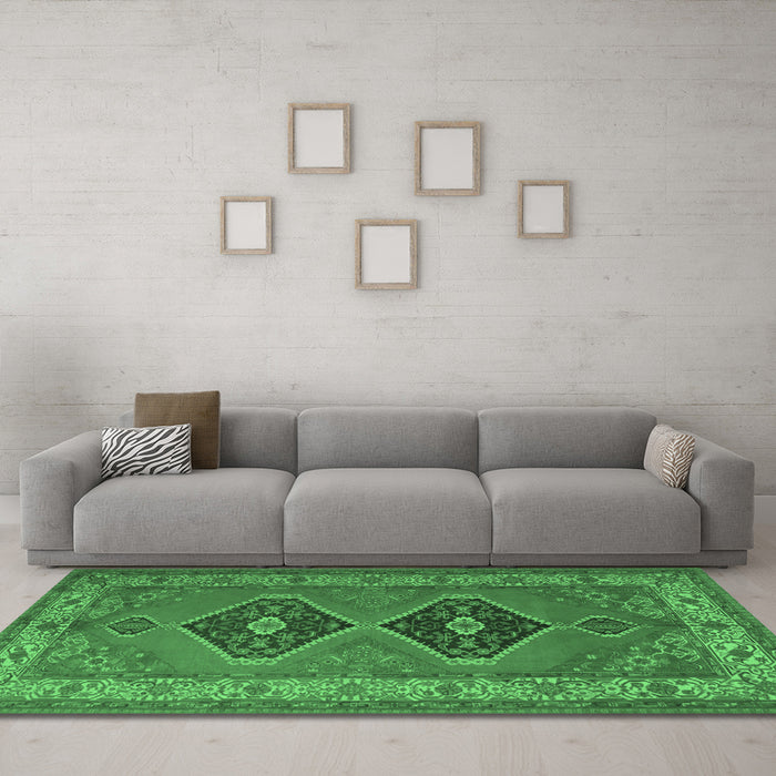 Machine Washable Persian Emerald Green Traditional Area Rugs in a Living Room,, wshtr1979emgrn