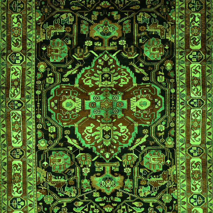 Serging Thickness of Machine Washable Persian Green Traditional Area Rugs, wshtr197grn